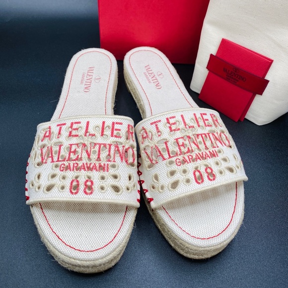 Valentino Garavani Atelier San Gallo 08 Edition Sandals SIZE 38 NWB AUTHENTIC - Picture 3 of 9